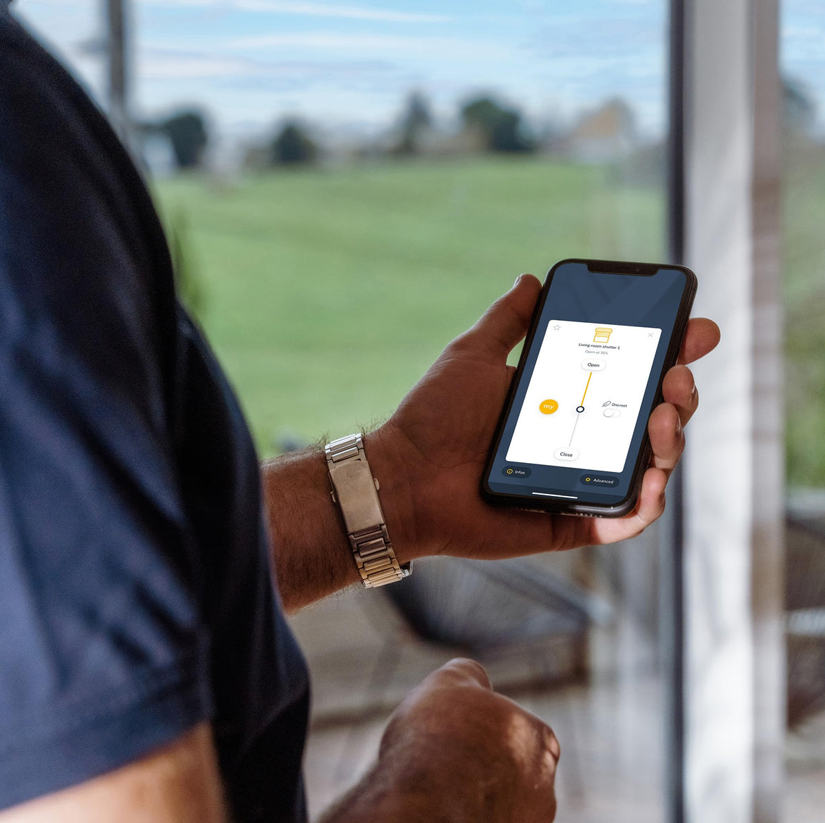 1870595 TaHoma Switch Smart Home Zentrale für das vernetzte Zuhause Steuerung per App Sprachsteuerung Szenen