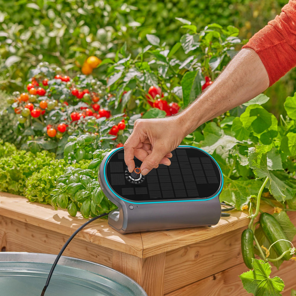 AquaBloom L Set autarkes Bewässerungssystem Balkon Terrasse Hochbeet ohne Wasser Strom 30 Pflanzen 13330 20