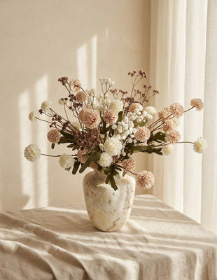 Künstlicher Blumenstrauß Siena - 13 Stiele Beige Weiß Braun Neutral Wohndekor Faux Blumenarrangement